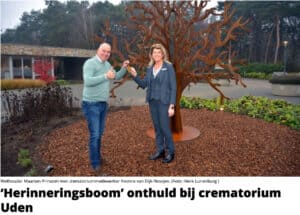 opening gedenkboom Uden