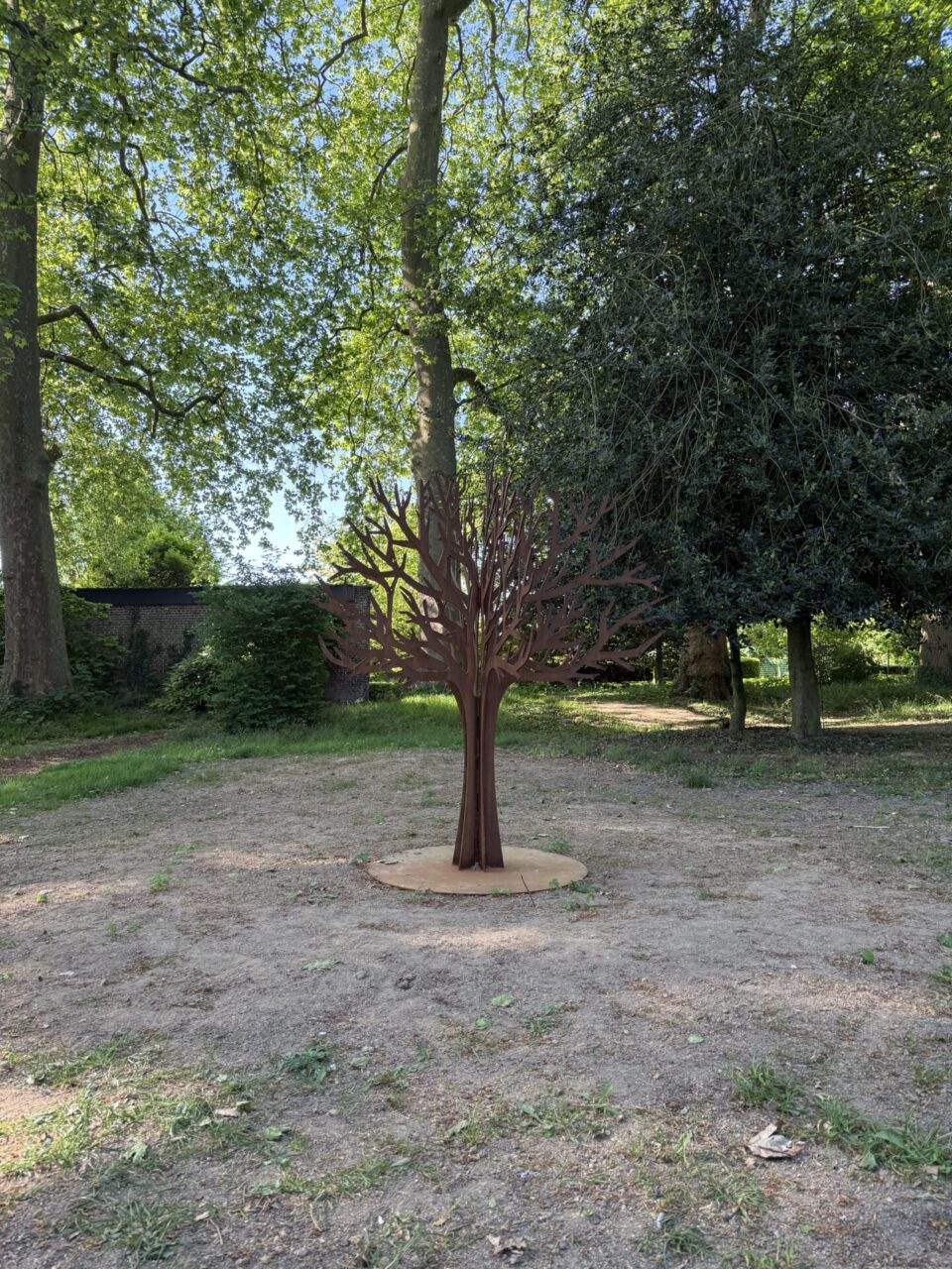 bewoners van Zonnestraal gedenkboom